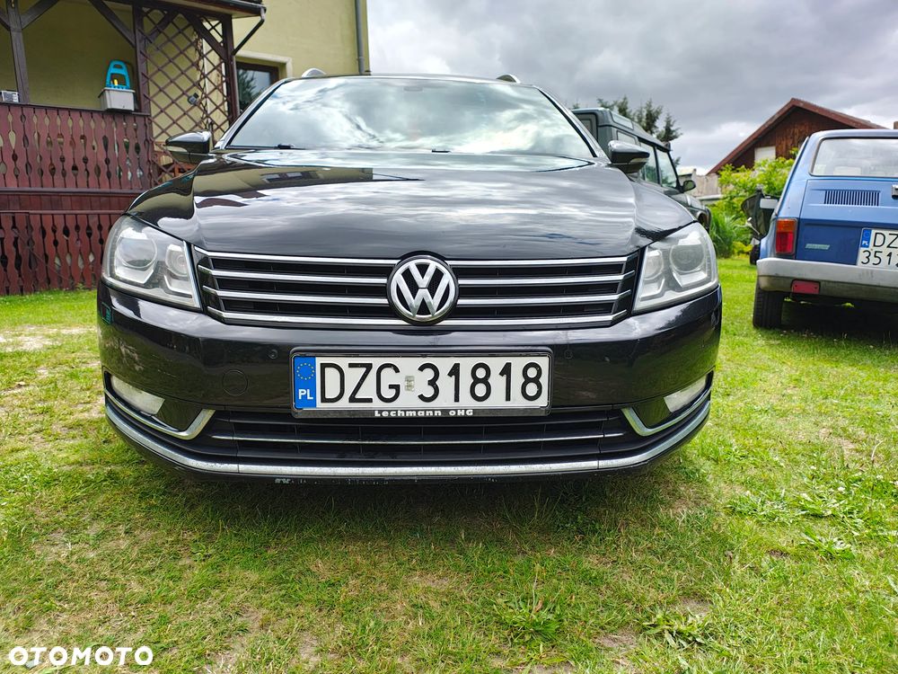 Volkswagen Passat 2013 photo 2