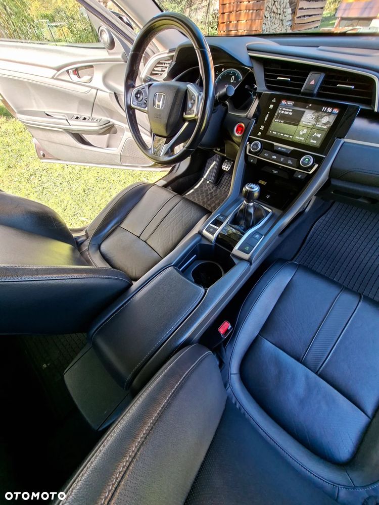 Honda Civic 1.5 T Executive - 18