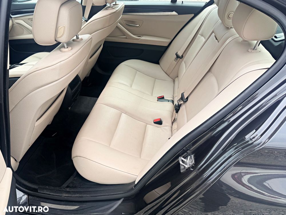 BMW Seria 5 520d Aut. - 17