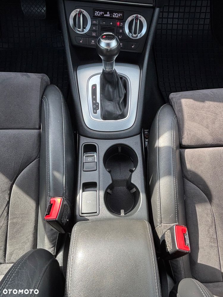 Audi Q3 2.0 TDI Quattro S tronic - 28