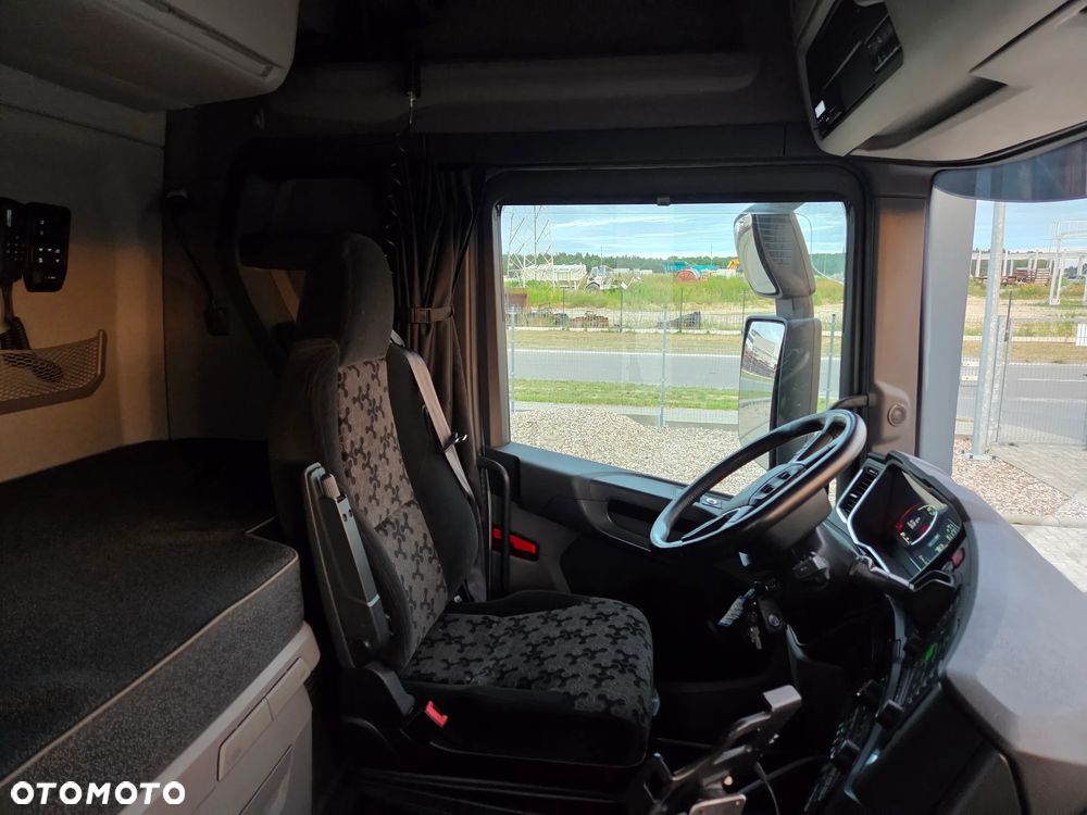 Scania R450/ 4 PODUSZKI TYŁ/ KLIMA POSTOJOWA/ ALUFELGI/ NAVI/ SERWIS NIEMCY - 5