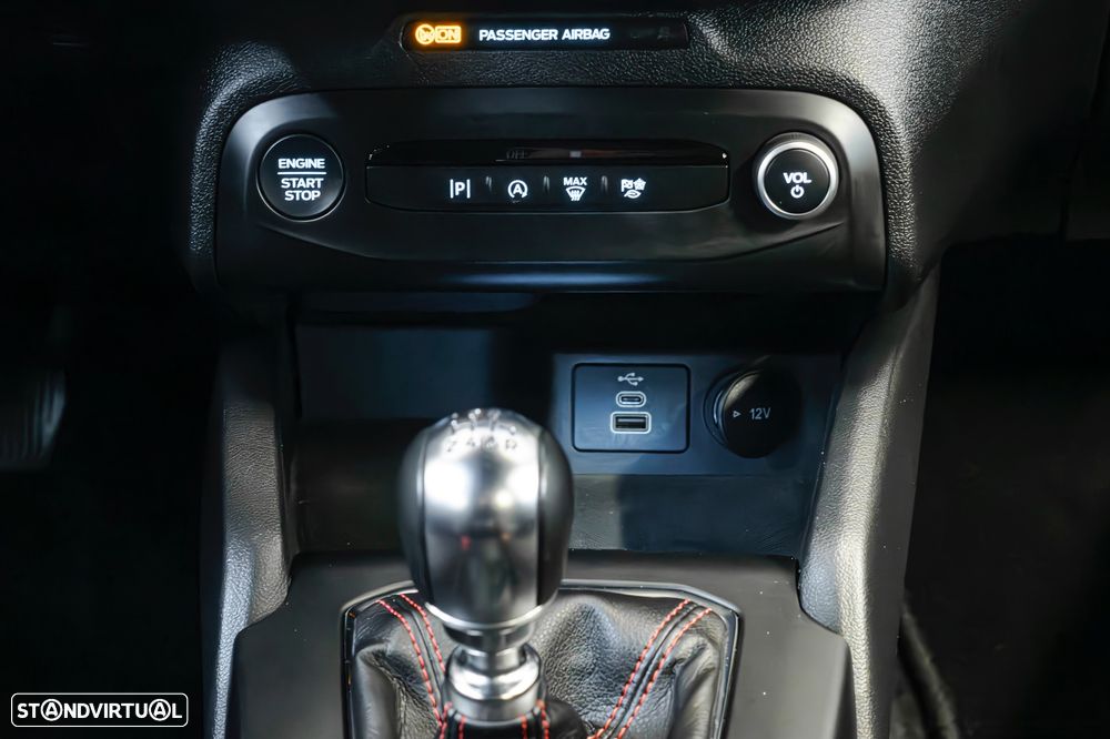 Ford Focus SW 1.0 EcoBoost MHEV ST-Line - 20