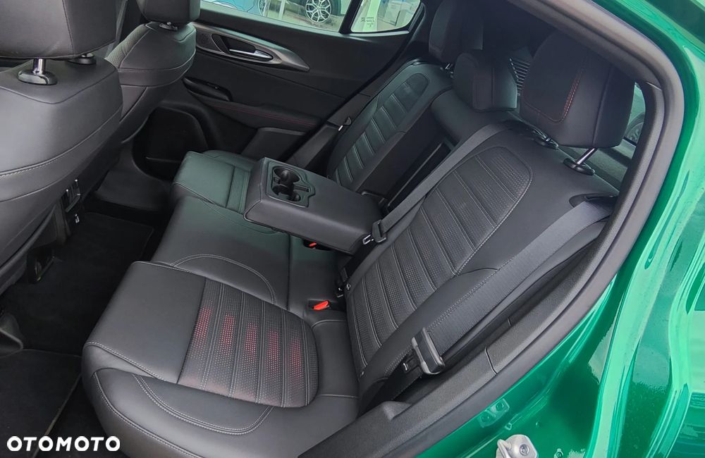 Alfa Romeo Tonale 1.5 T4 GSE mHEV Tributo Italiano DCT - 18