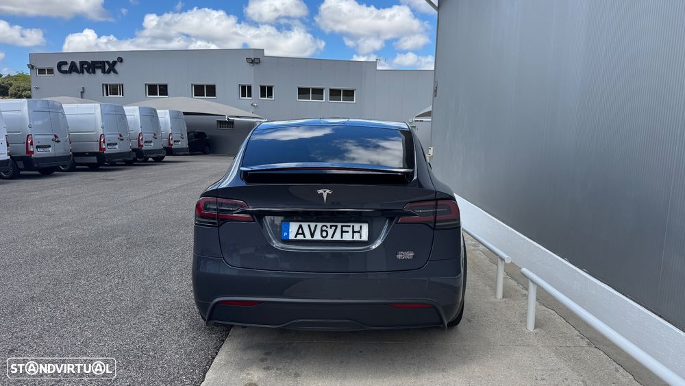 Tesla Model X Plaid AWD - 8