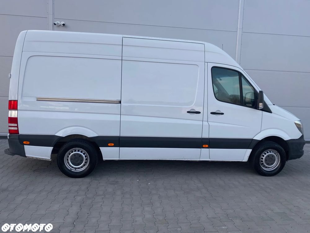 Mercedes-Benz Sprinter - 19
