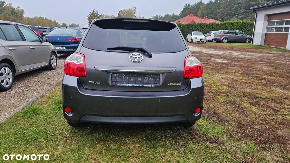 Toyota Auris - 9
