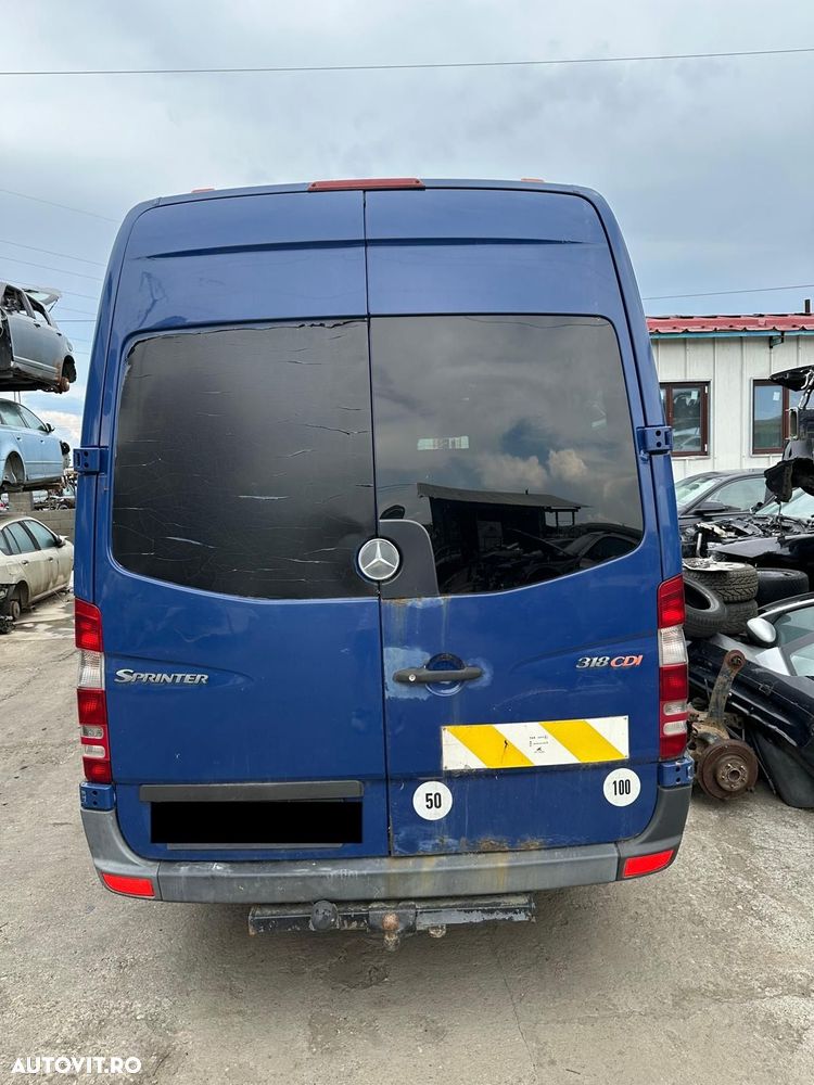 Dezmembram Mercedes Sprinter W906 318cdi 2008 3.0cdi - 5