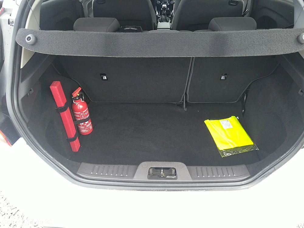 Ford Fiesta 1.0 EcoBoost STart-Stop ST-LINE - 12