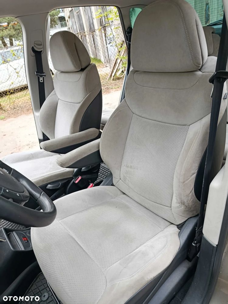 Citroën C4 Picasso THP 155 EGS6 Exclusive - 17