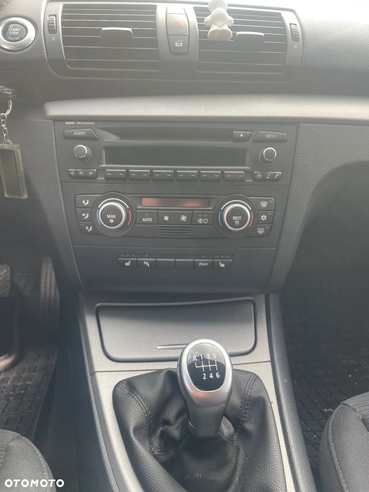 BMW Seria 1 118d DPF - 7