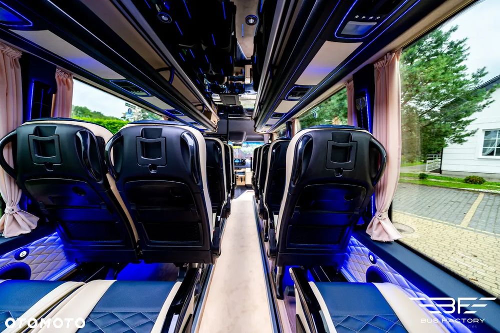 Mercedes-Benz Sprinter 519 BUS FACTORY Luxury Line - 15
