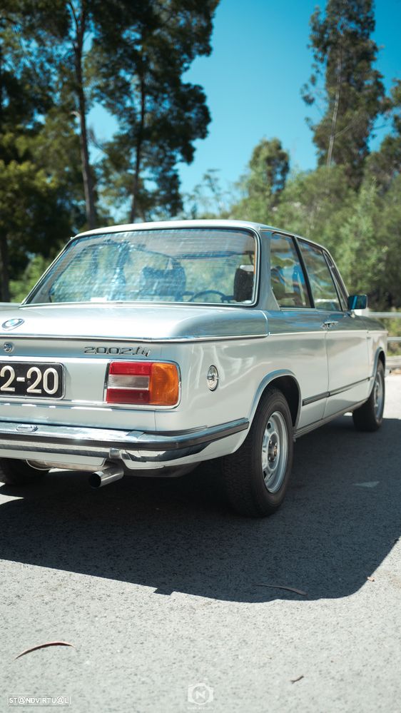 BMW 2002 - 33