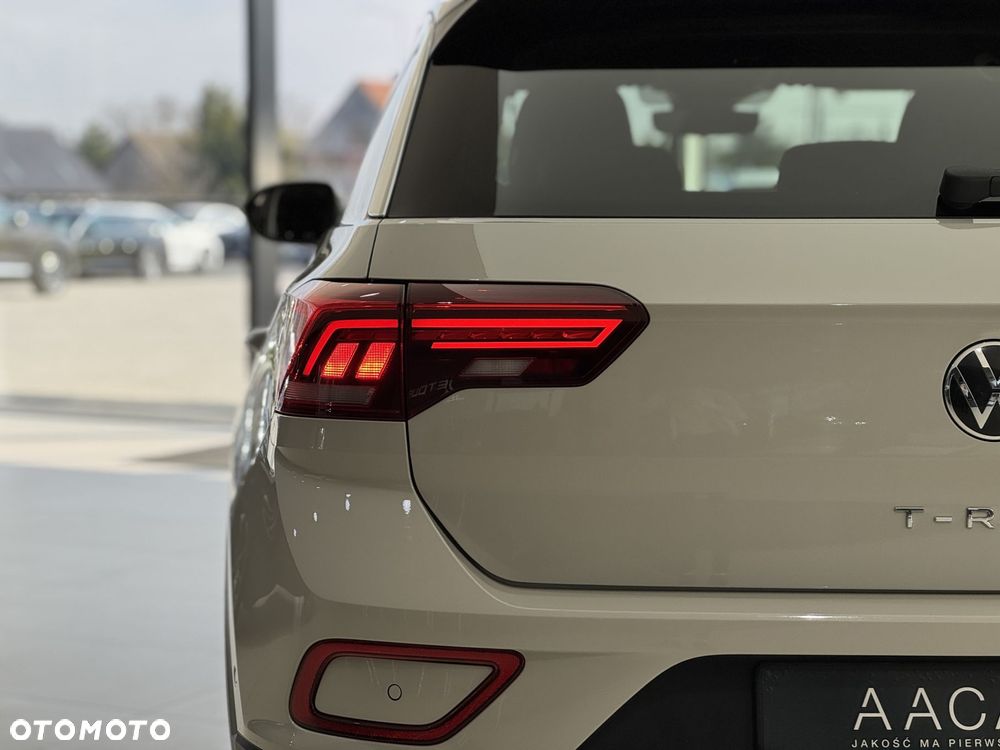 Volkswagen T-Roc - 38