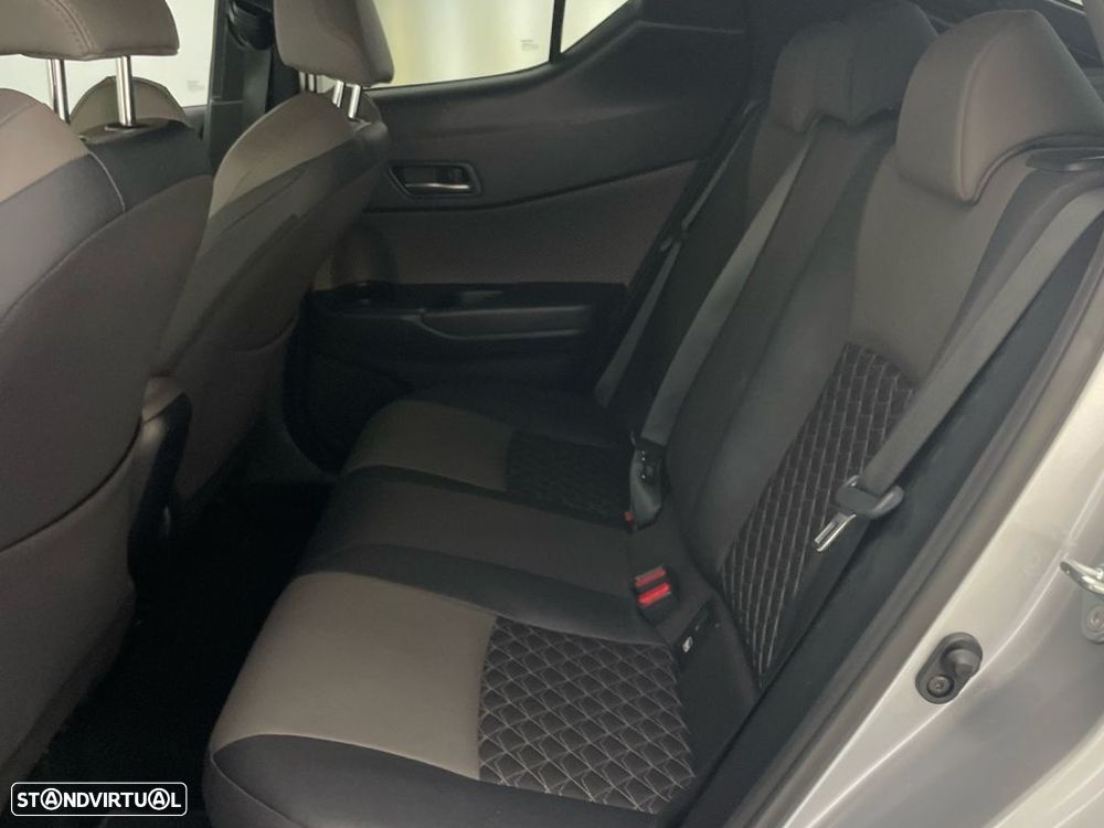 Toyota C-HR 1.8 Hybrid Exclusive - 12