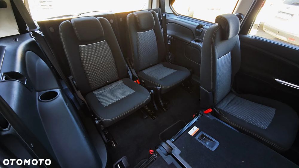 Ford Galaxy 2.0 Titanium - 7