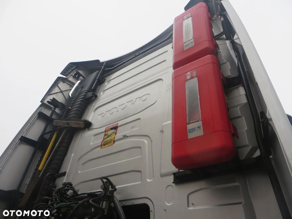 Volvo FH460 Globetrotter 4x2 - 5