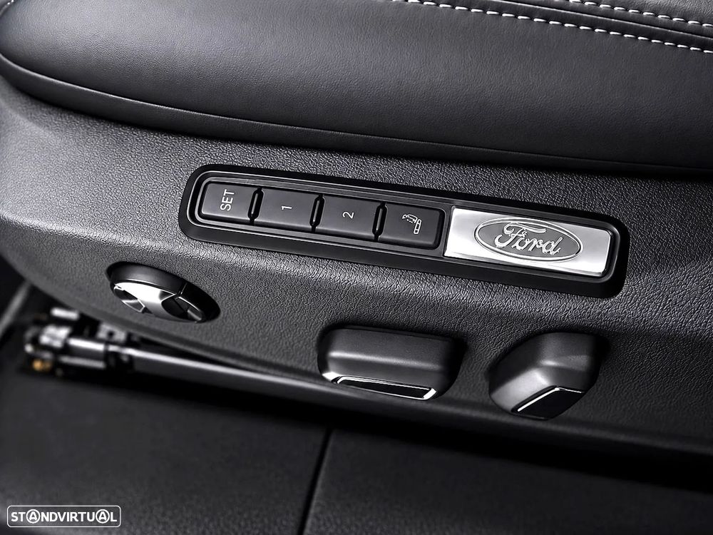 Ford Explorer 79 kWh Premium - 30