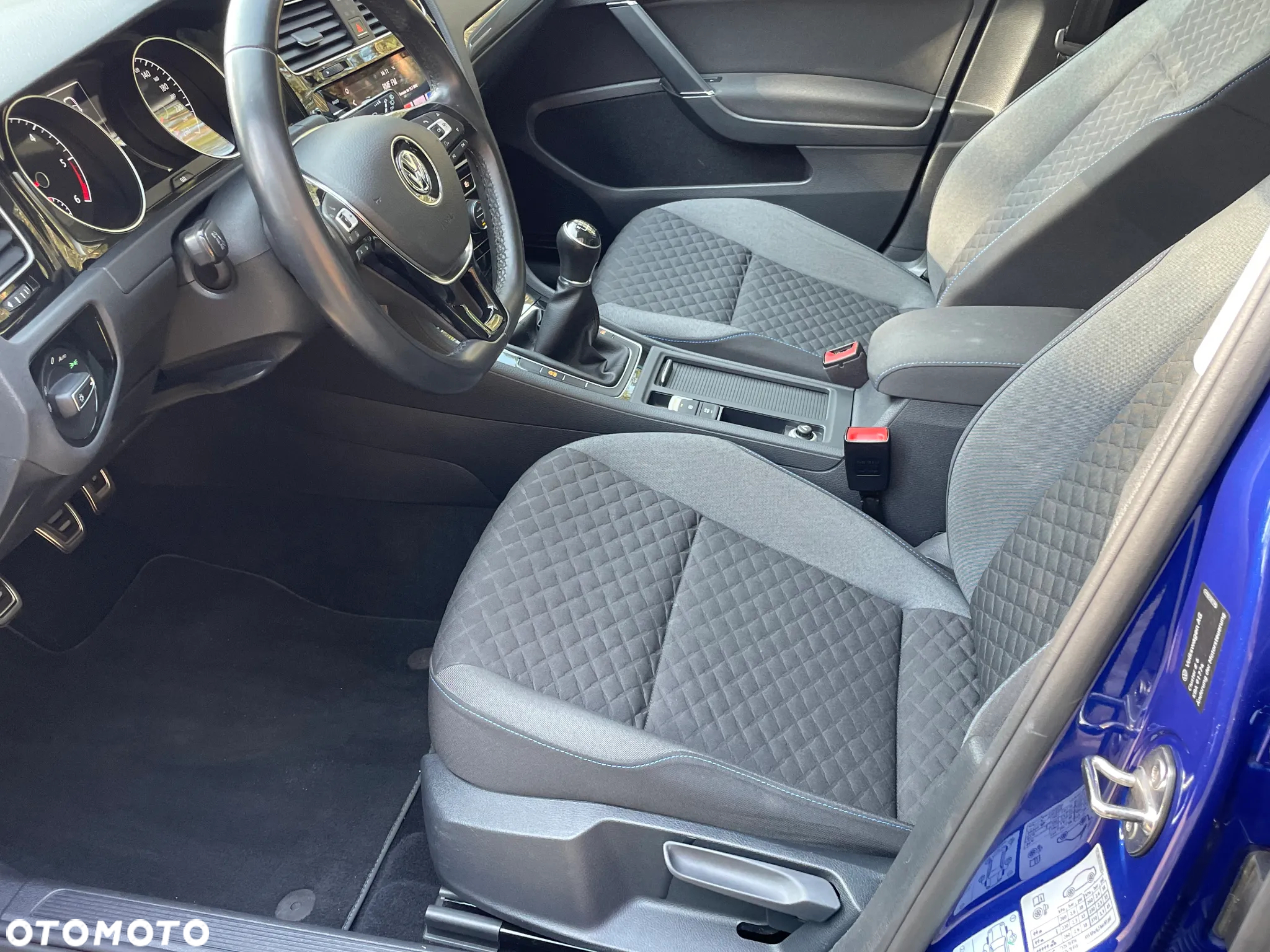 Volkswagen Golf 2.0 TDI Join - 10