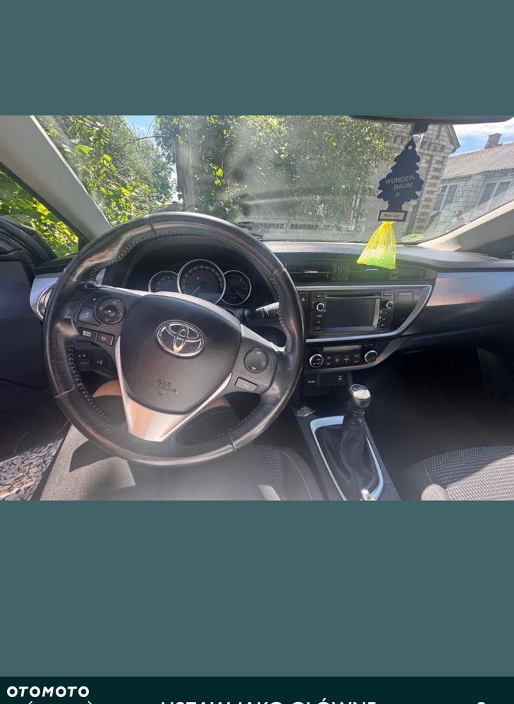 Toyota Auris 1.4 D-4D - 3