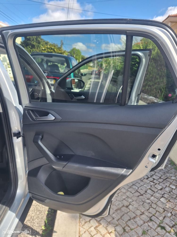VW T-Cross 1.0 TSI Urban - 10
