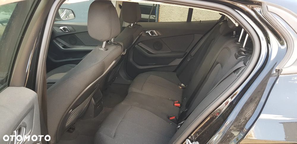 BMW Seria 1 116d Sport Line Shadow - 22