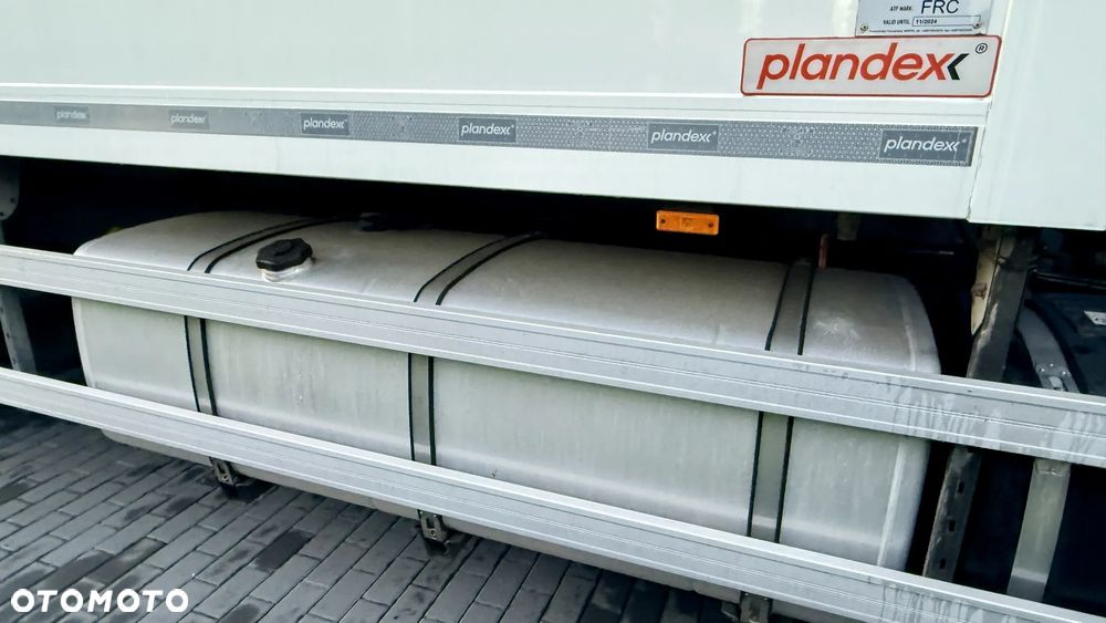 Iveco STRALIS HI-way XP - 12