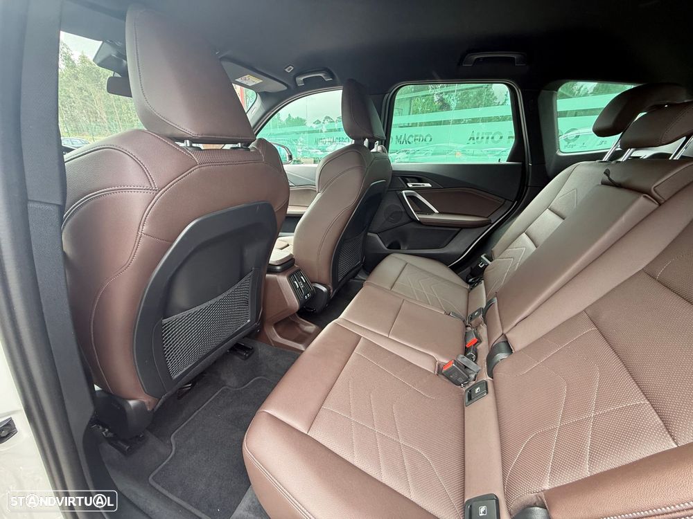 BMW X1 sDrive18i Pack Desportivo M - 4