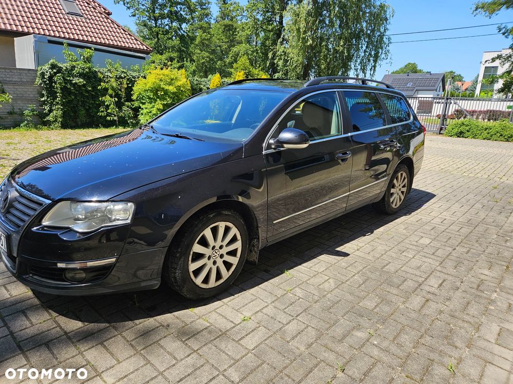 Volkswagen Passat 2.0 TDI Comfortline - 8