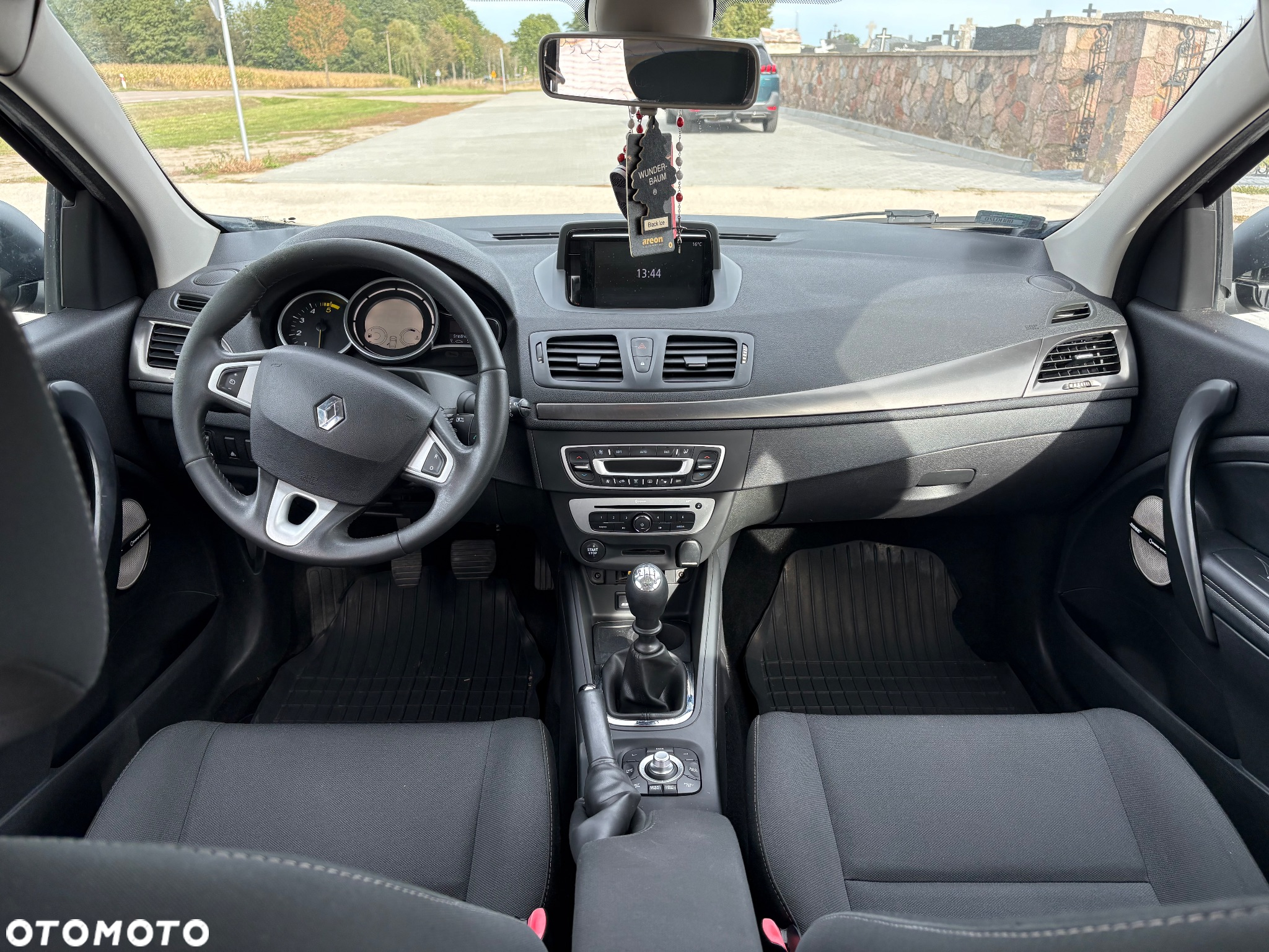 Renault Megane 1.5 dCi Bose - 13