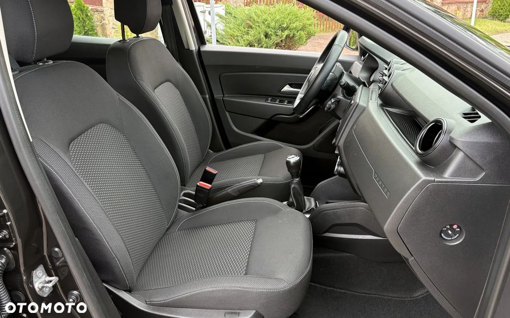 Dacia Duster 1.6 SCe Prestige - 20