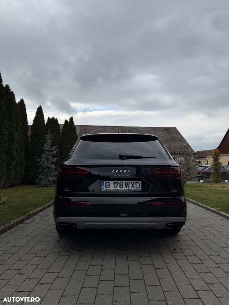 Audi Q7 - 5