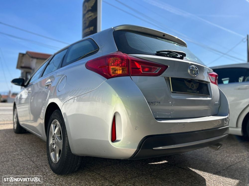 Toyota Auris Touring Sports 1.4 D-4D Comfort - 11