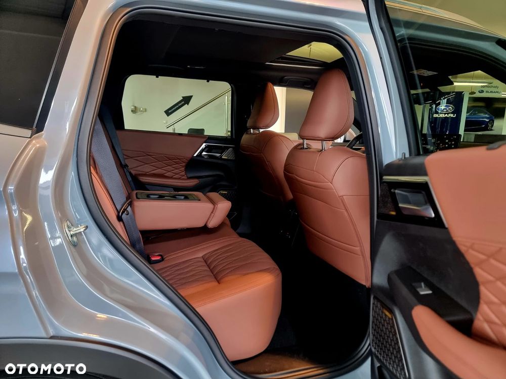 Mitsubishi Outlander Instyle Plus - 9