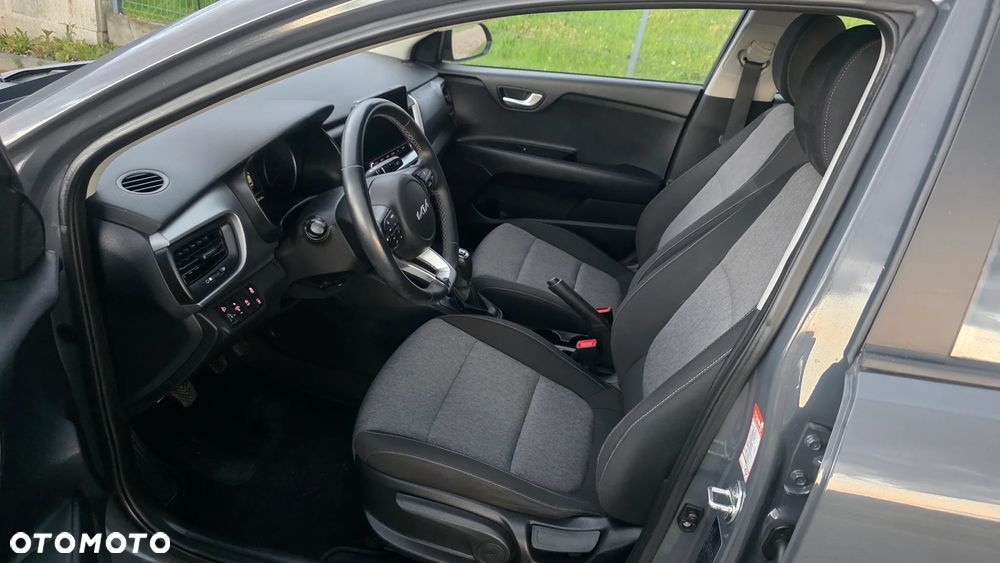 Kia Stonic - 7