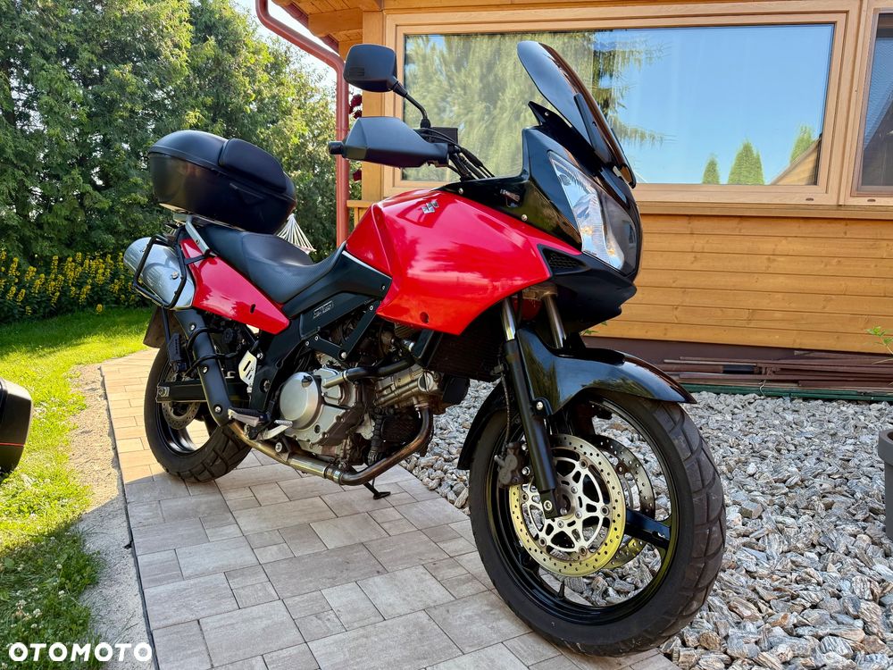 Suzuki V-STROM - 1