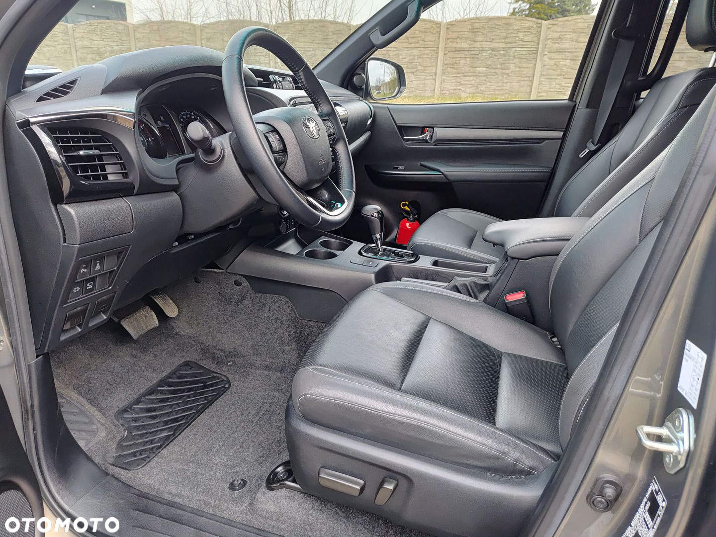 Toyota Hilux 2.8 D-4D Double Cab Invincible 4x4 - 11