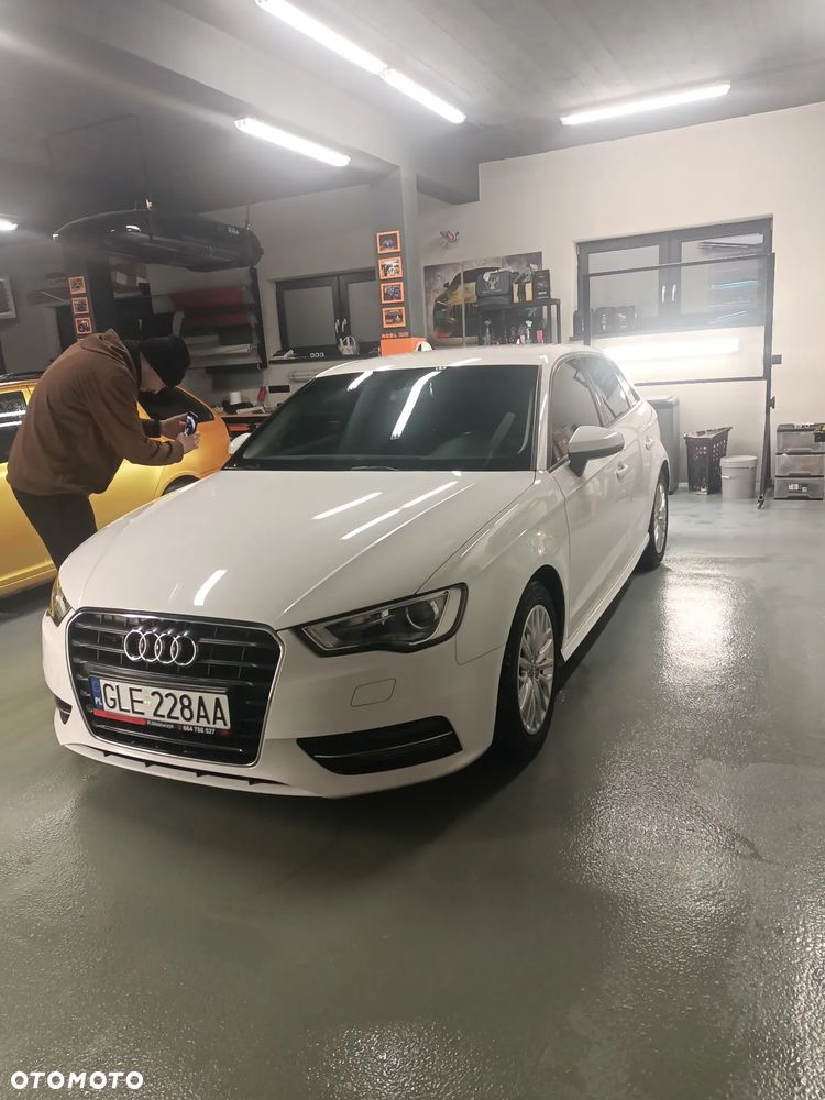 Audi A3 Sportback 1.6 TDI Sport - 12