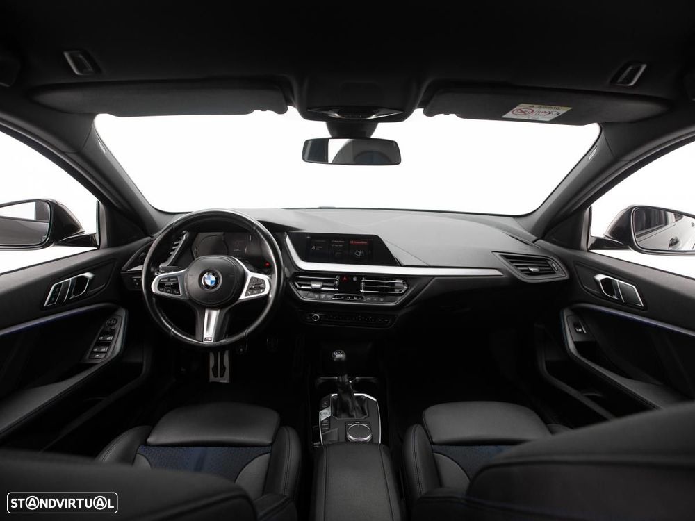 BMW 116 d Pack Desportivo M - 6