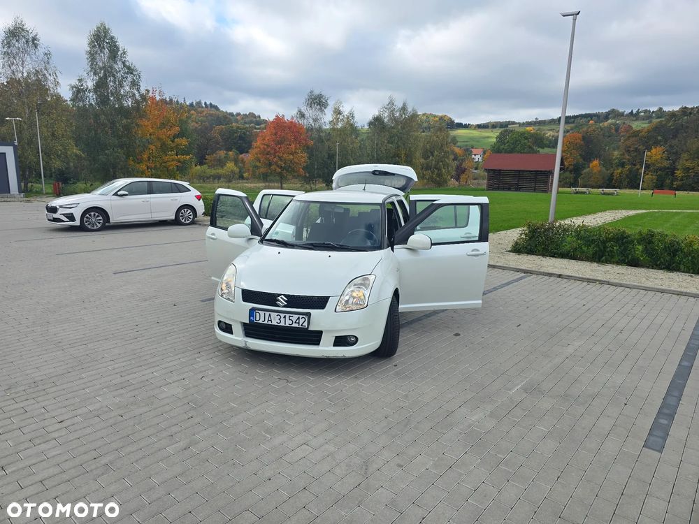 Suzuki Swift 1.3 Comfort - 19