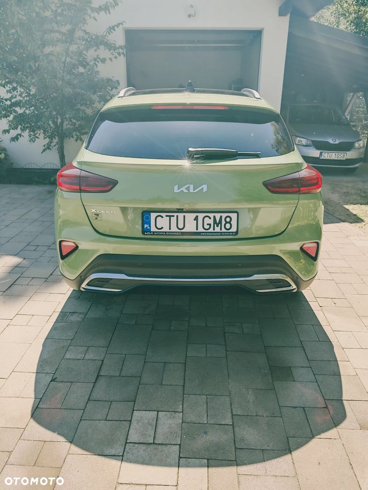 Kia XCeed 1.5 T-GDI Business Line DCT - 4