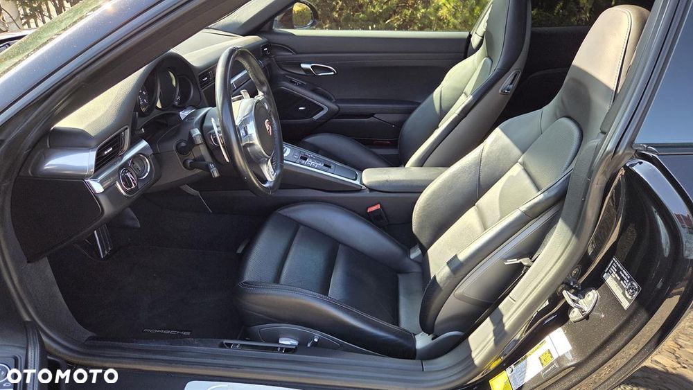 Porsche 911 Carrera PDK Black Edition - 14
