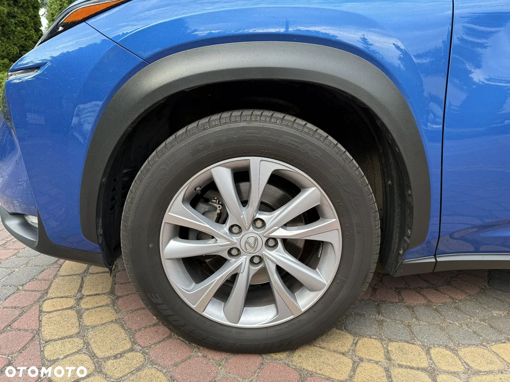 Lexus NX 300h Comfort AWD - 11