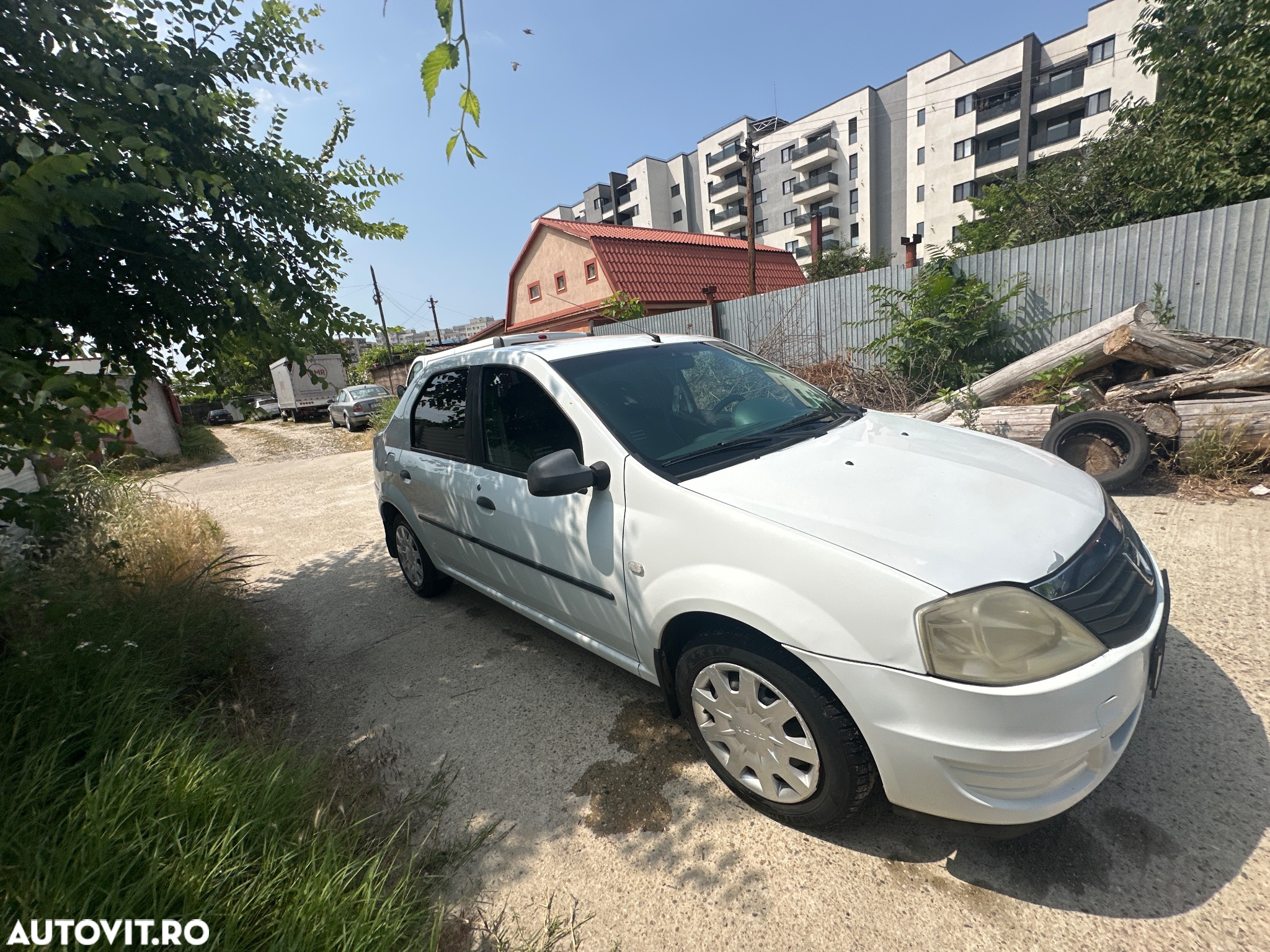Dacia Logan 1.2 75CP Laureate - 5