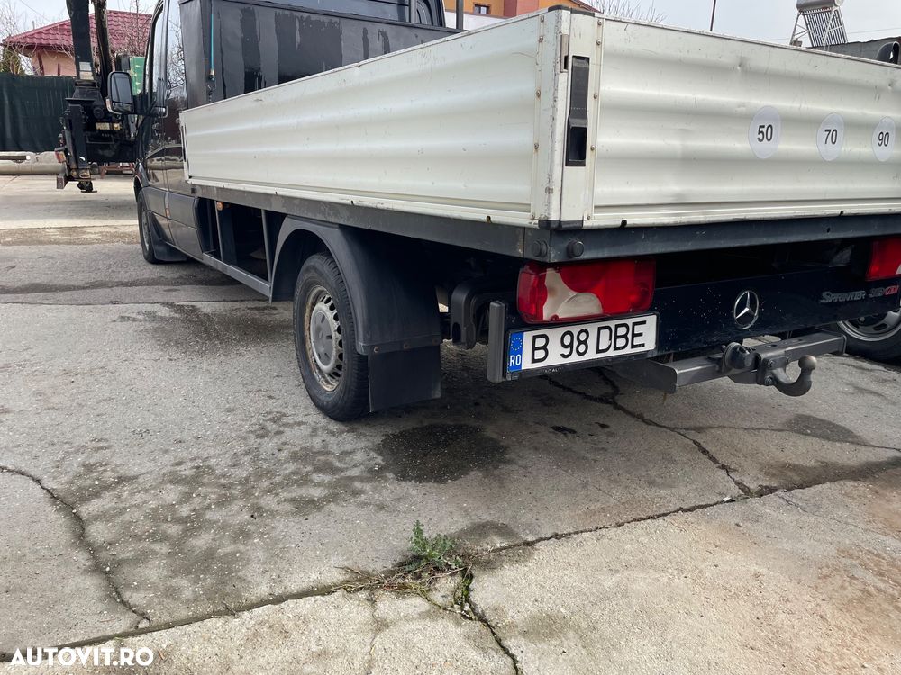 Mercedes-Benz Sprinter - 11