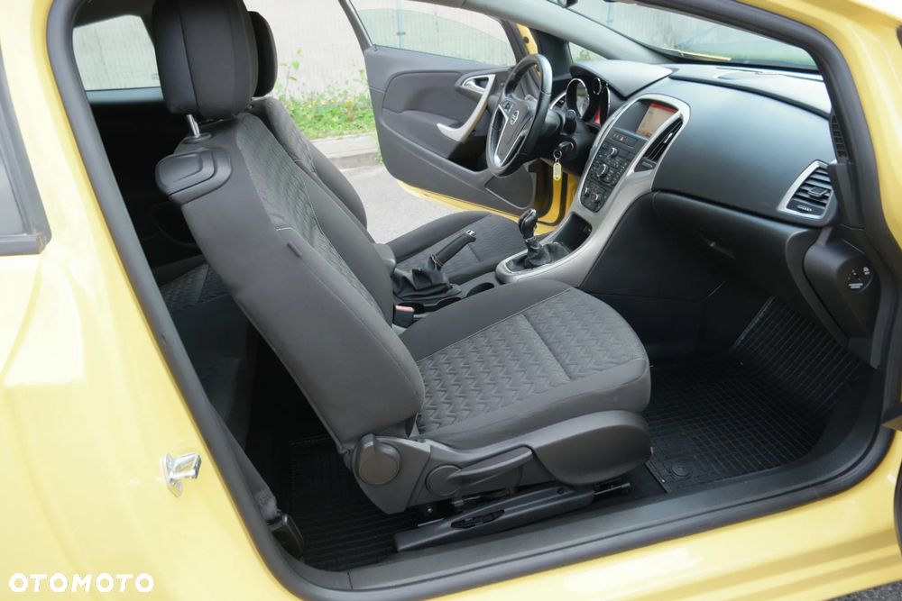 Opel Astra - 20