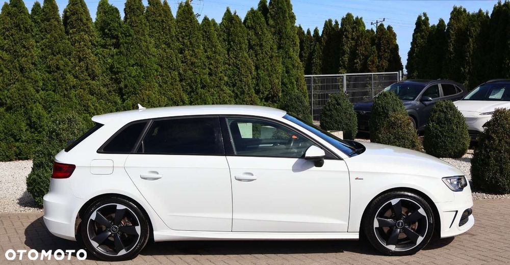 Audi A3 Sportback - 5