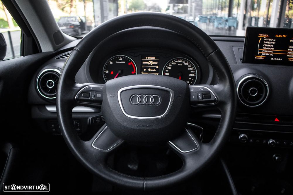 Audi A3 1.6 TDI Attraction - 12