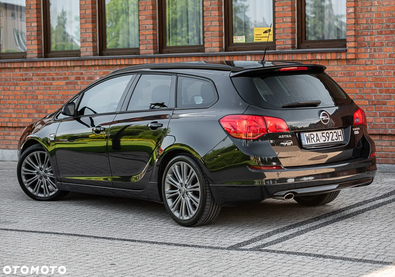 Opel Astra - 9