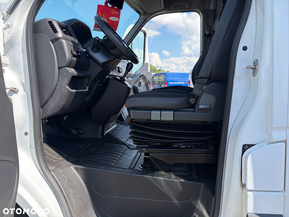 Renault Master - 40