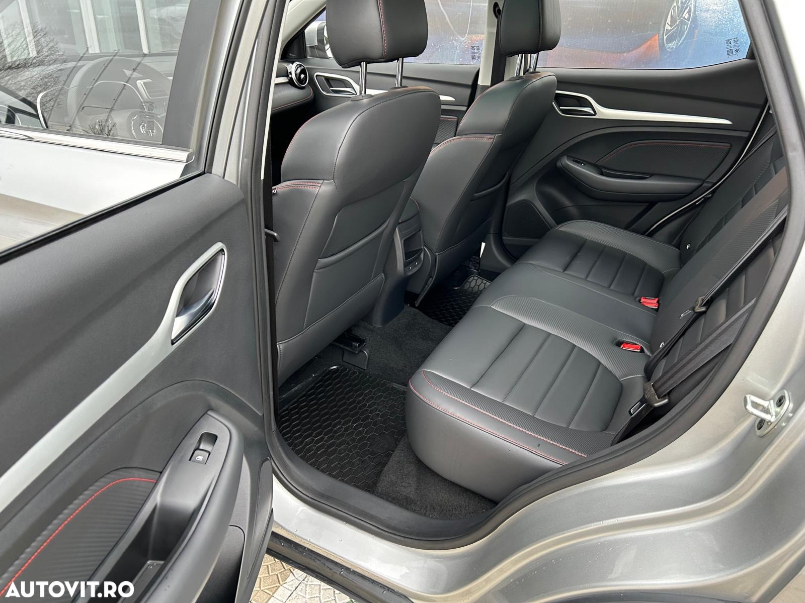 MG ZS 1.0 T-GDi 6MT Exclusive - 11